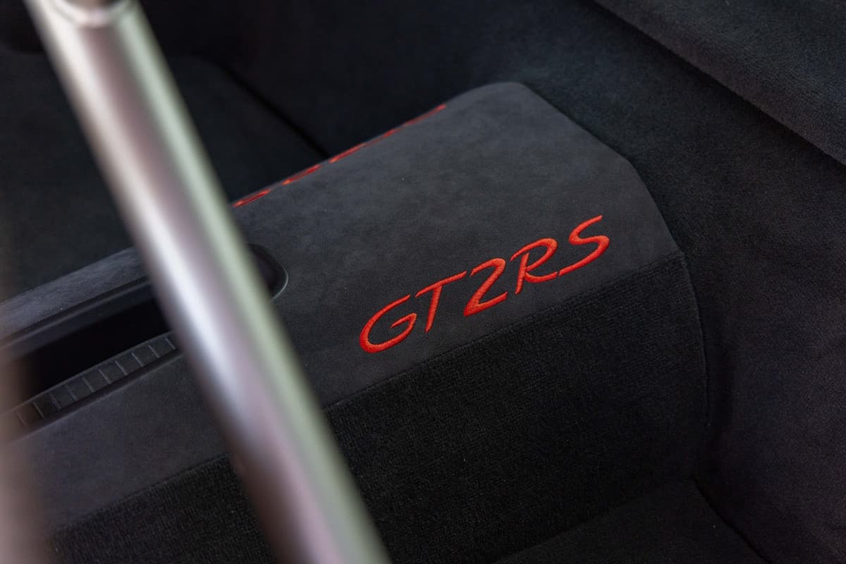 image 45 of car Porsche 911 GT2 RS