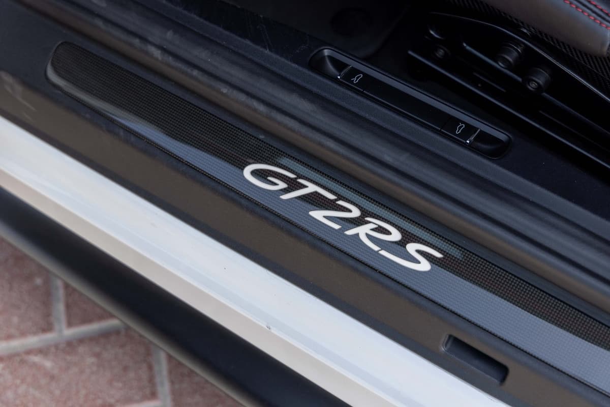 image 31 of car Porsche 911 GT2 RS