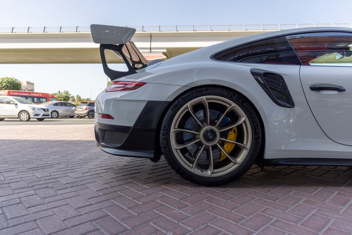 image 19 of car Porsche 911 GT2 RS