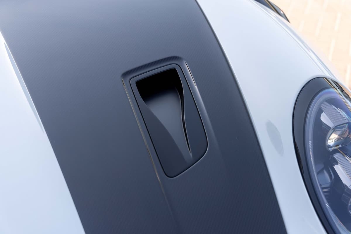 image 13 of car Porsche 911 GT2 RS