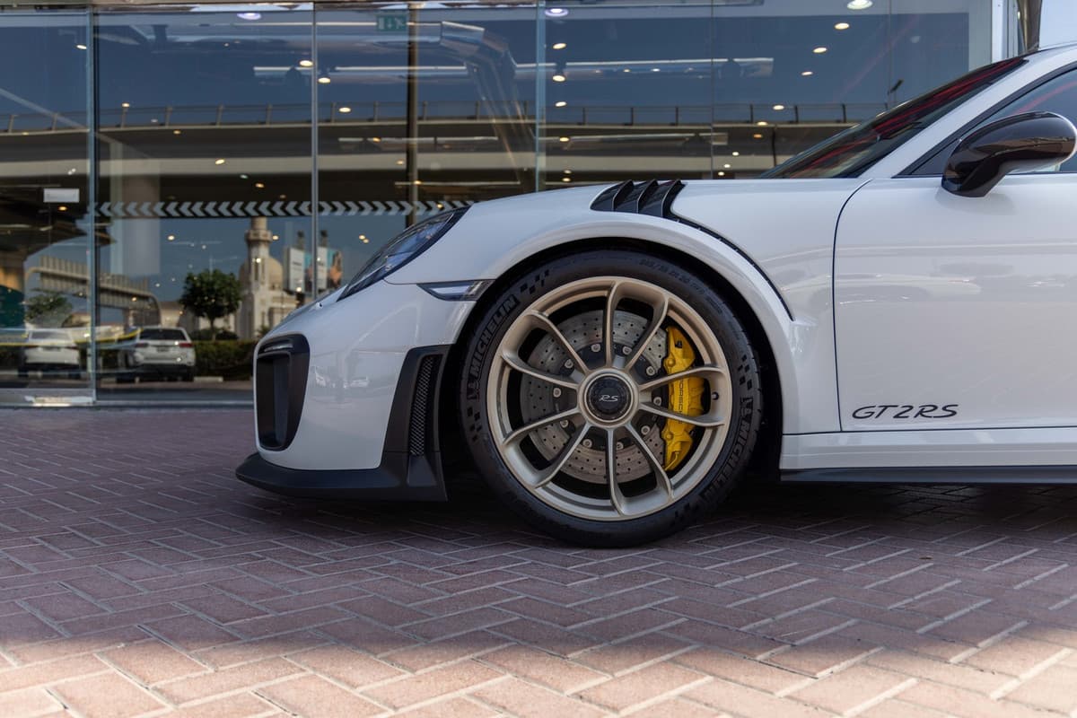 image 21 of car Porsche 911 GT2 RS