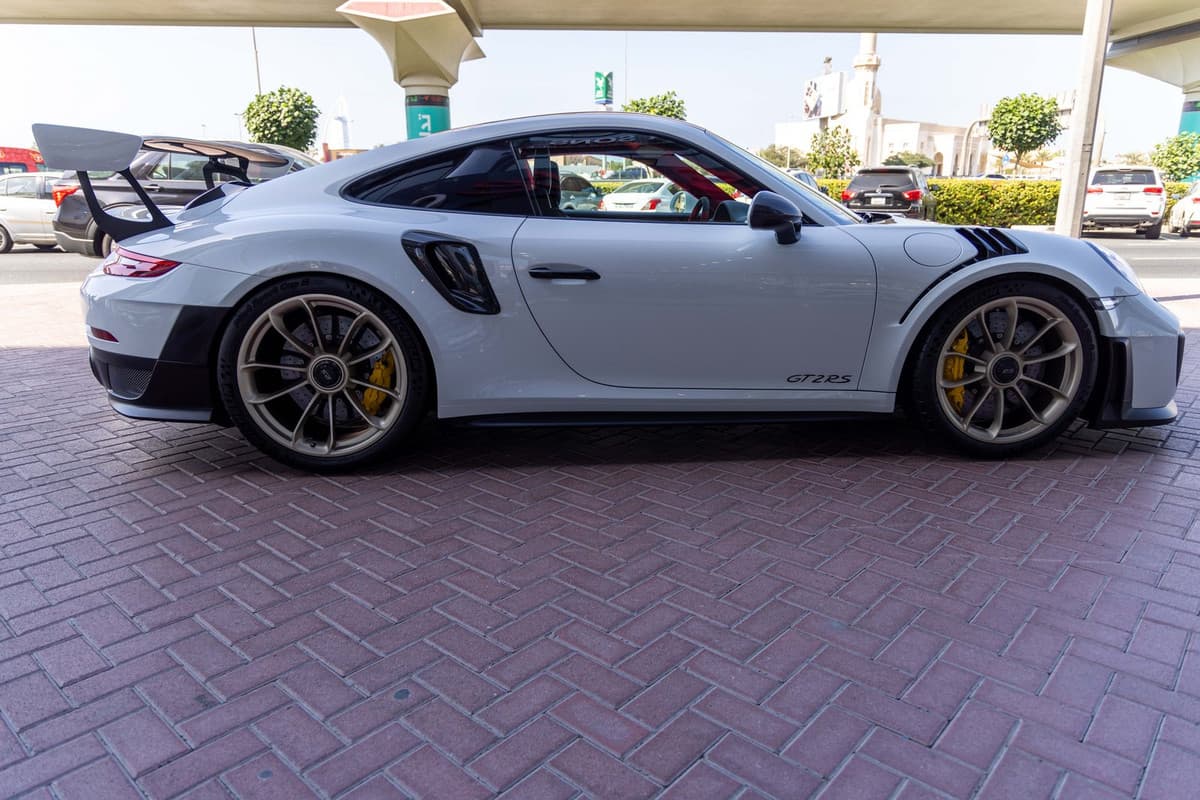 image 6 of car Porsche 911 GT2 RS