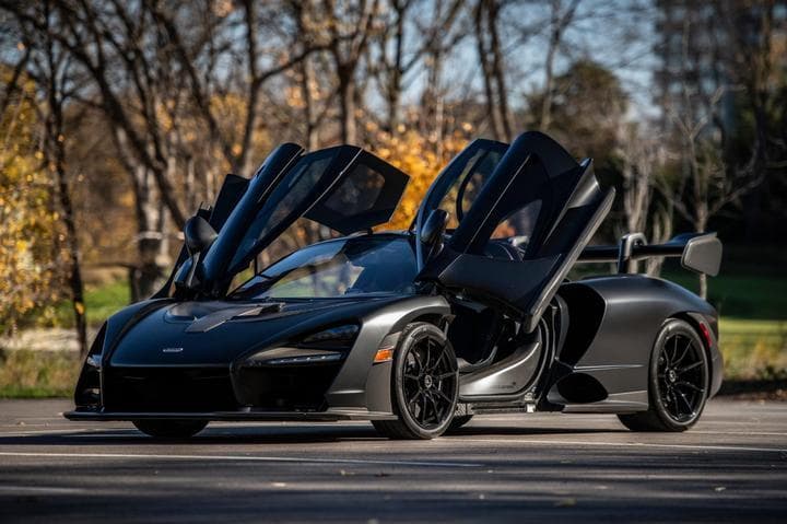 main_image of McLaren Senna
