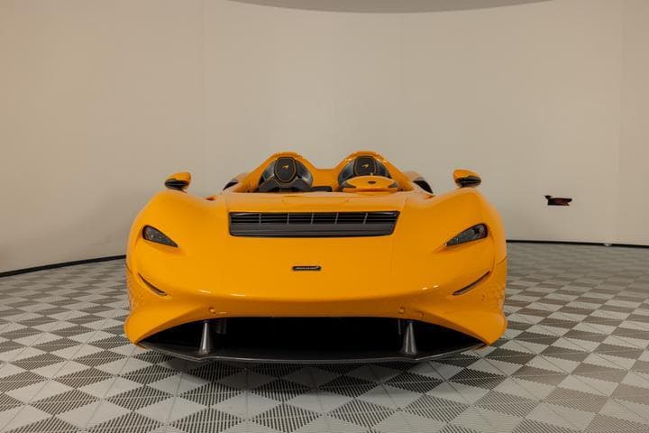 main_image of McLaren Elva #28