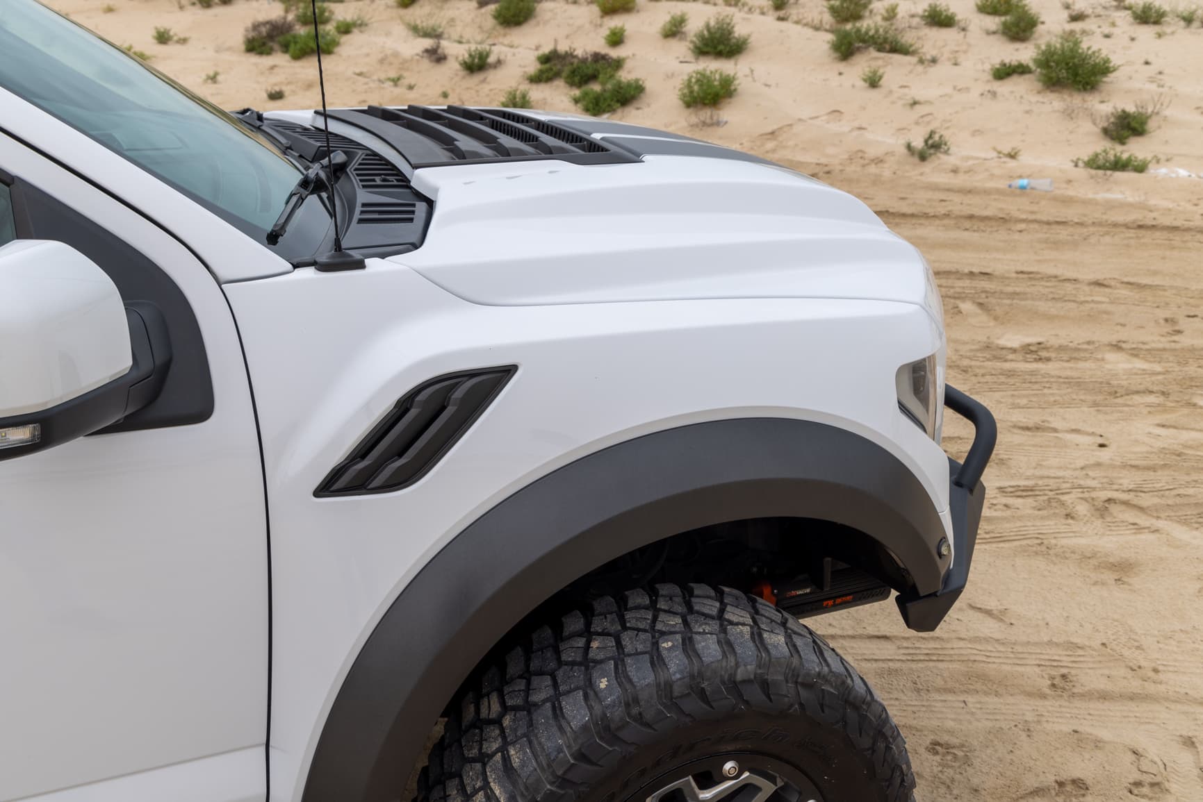 image 21 of car Ford F-150 Shelby Baja Raptor