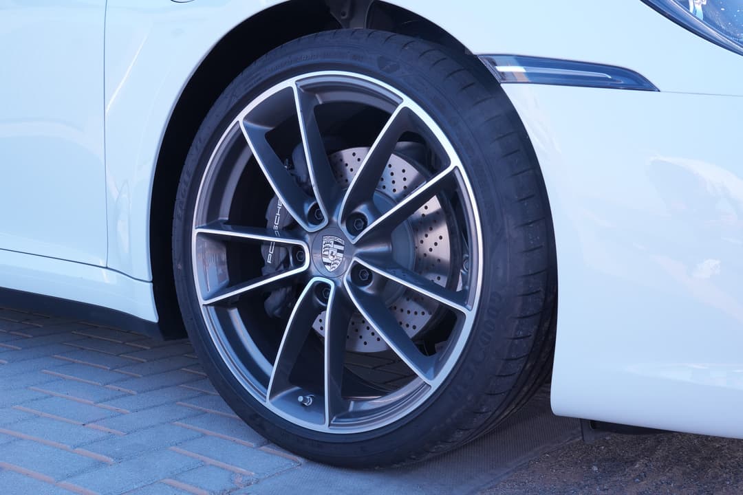 prev image