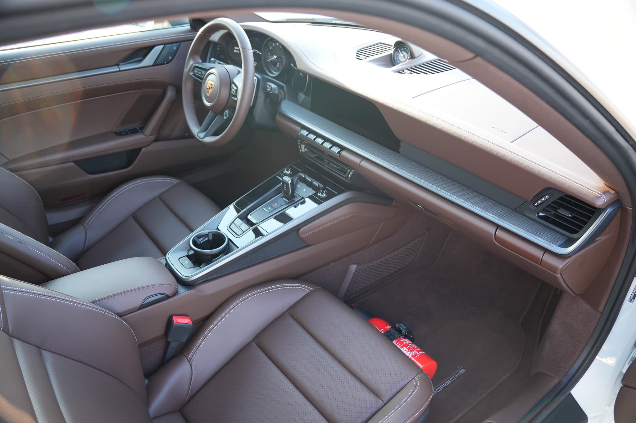 image 103 of car Porsche 911 Carrera