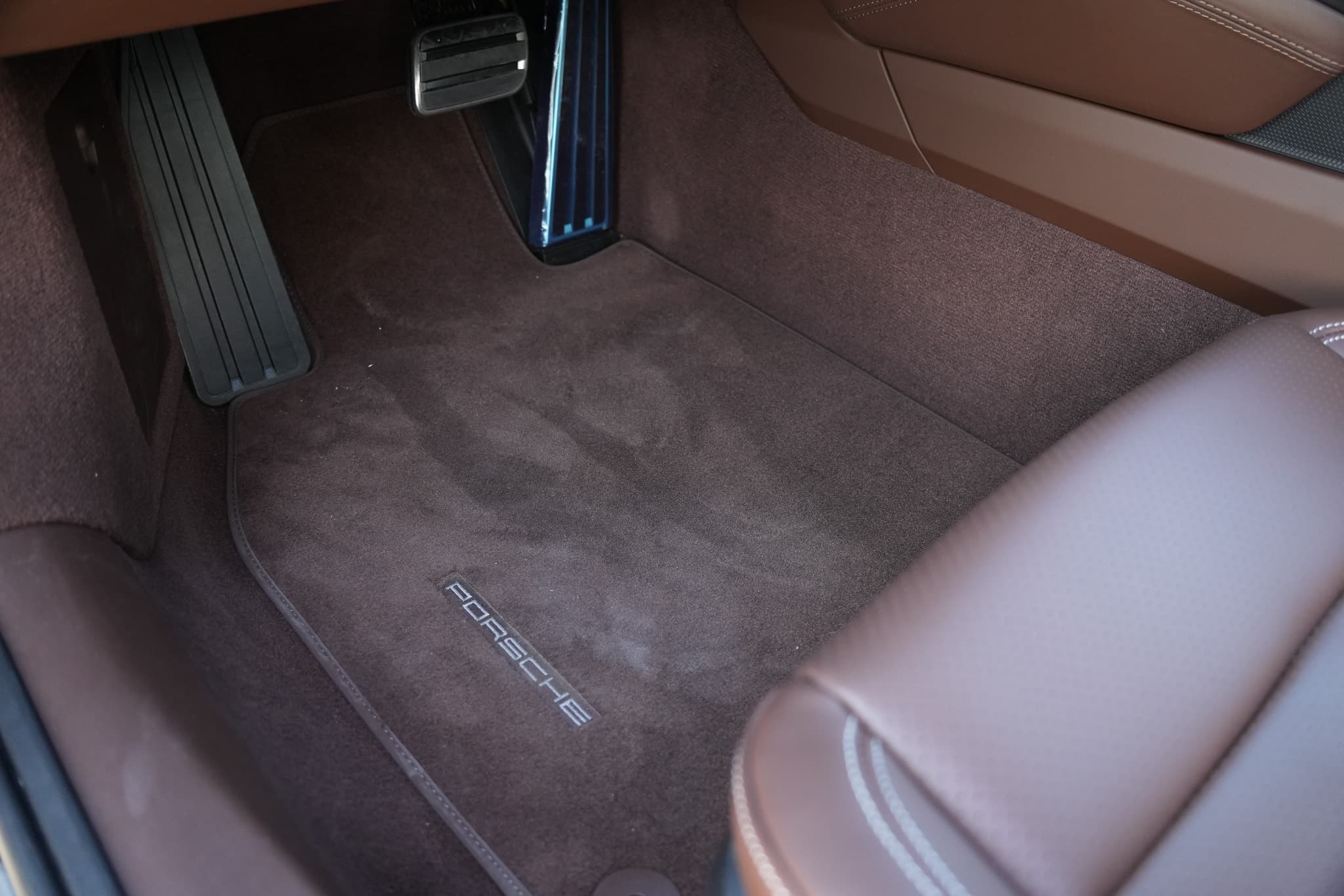 image 117 of car Porsche 911 Carrera