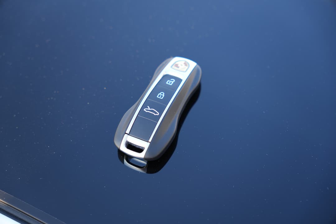 prev image