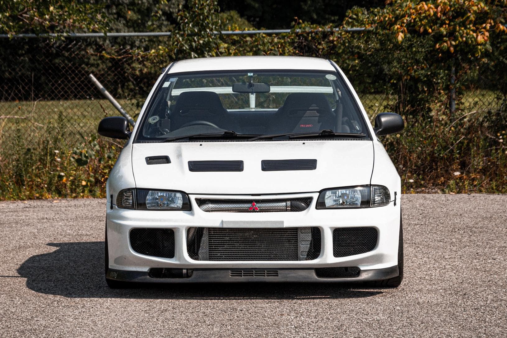 main_image of Mitsubishi EVO II RS